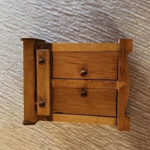 Dollhouse miniature furniture